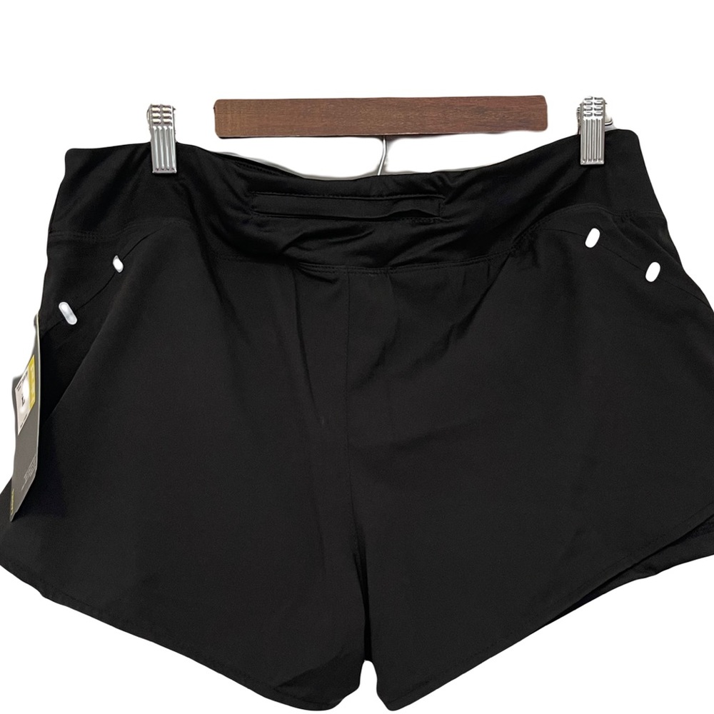 NWT Hind running shorts 3 in inseam